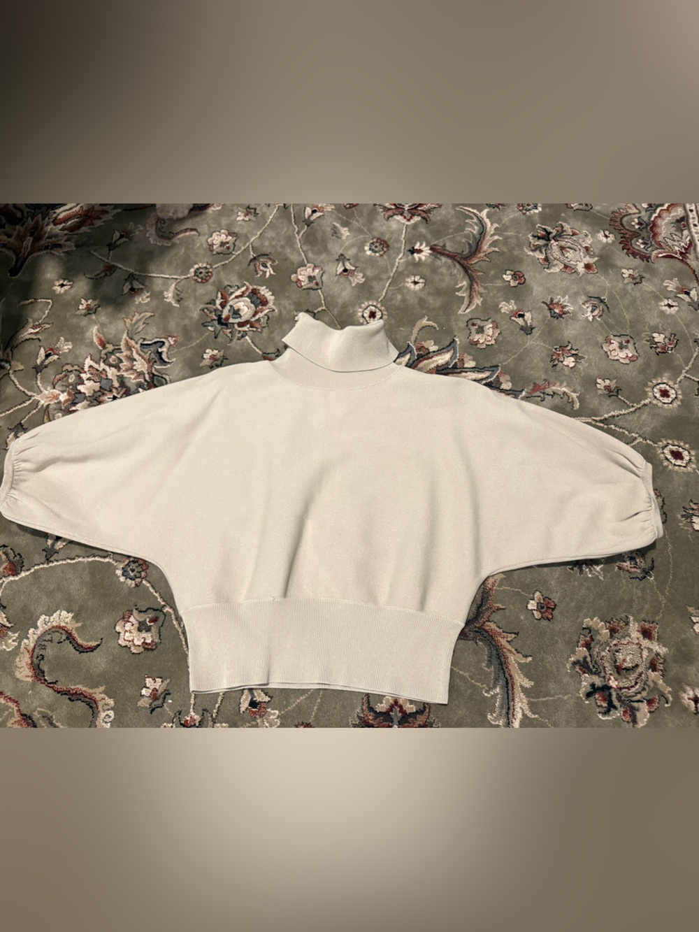 Women's Cream Dolman-Sleeve Turtleneck Sweater - Babaton